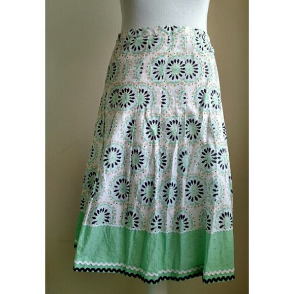 Ann Taylor LOFT Patterned Skirt Green White Tan A-Line Flare 0 - Picture 3 of 7